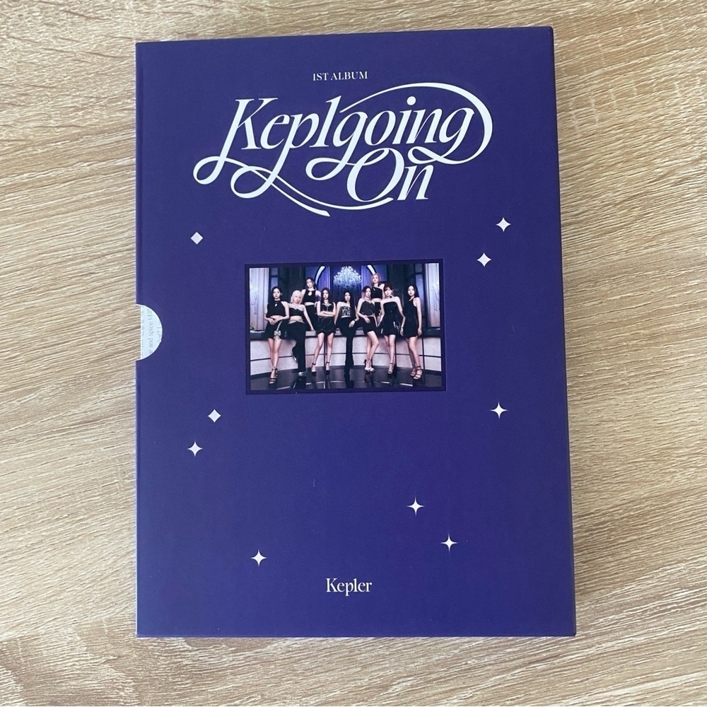 Kep1er First Album Kep1going On - Picture 2 of 6